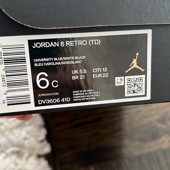 Toddler's Jordan 6 Retro "UNC" - Picture 8 of 8